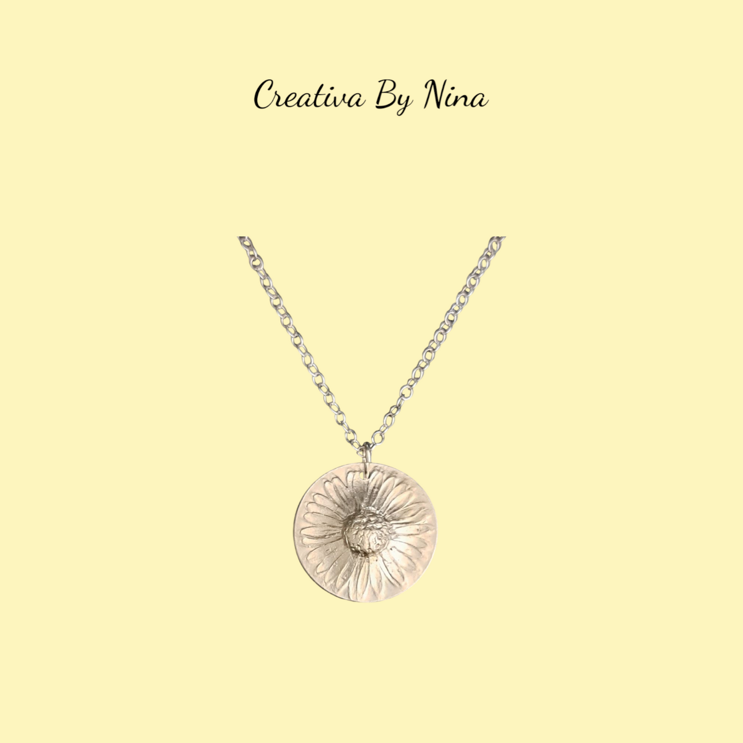 Daisy pendant