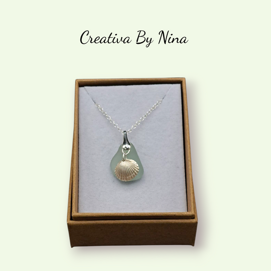 Sea glass and fine silver cockle necklace(sea foam)